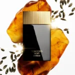 om Ford Noir Extreme Eau de Parfum - notes de kulfi, safran et vanille